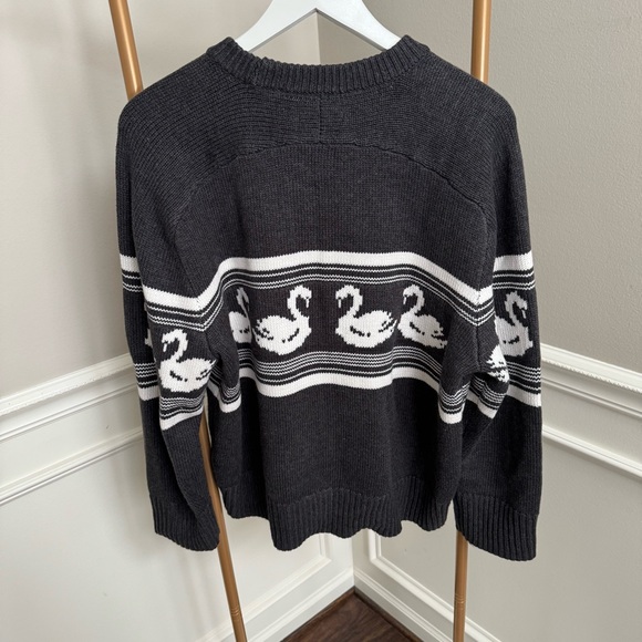 The A&F Madeline Swan Crew Sweater - Picture 4 of 4